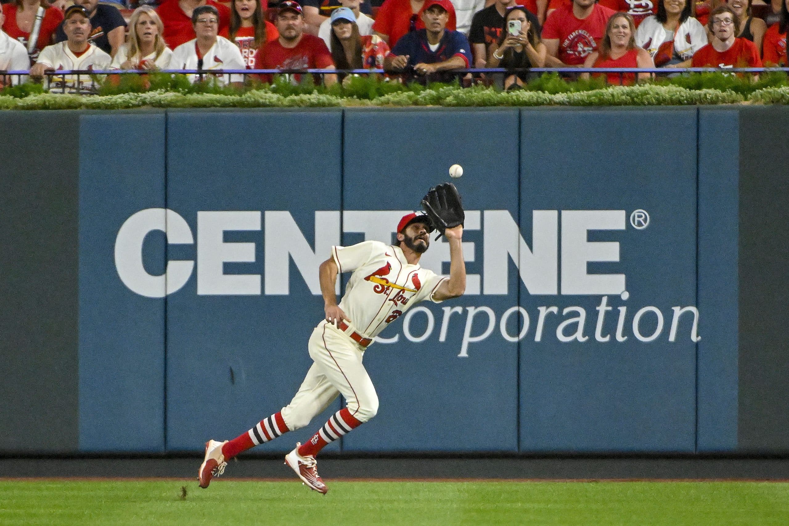 Cubs Sign One Of The Fastest Players In Baseball