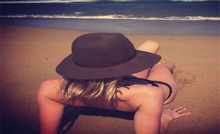Kristin Cavallaris Latest Instagram Picture In A Bikini Goes Viral