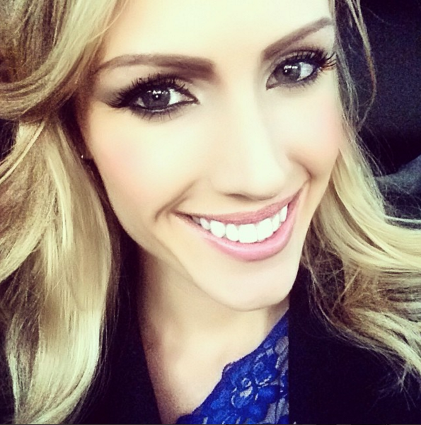 Umm, So Todd Frazier's Wife Is Smoking Hot