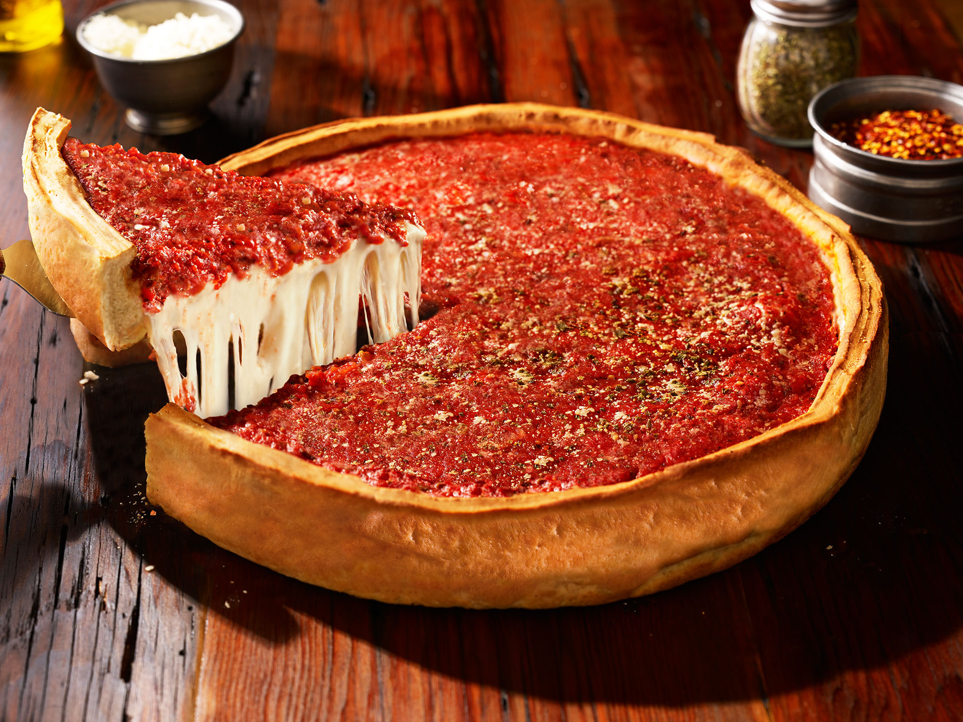 Famous Chicago Restaurant Offering Special Cubs Pizza For Limited Time