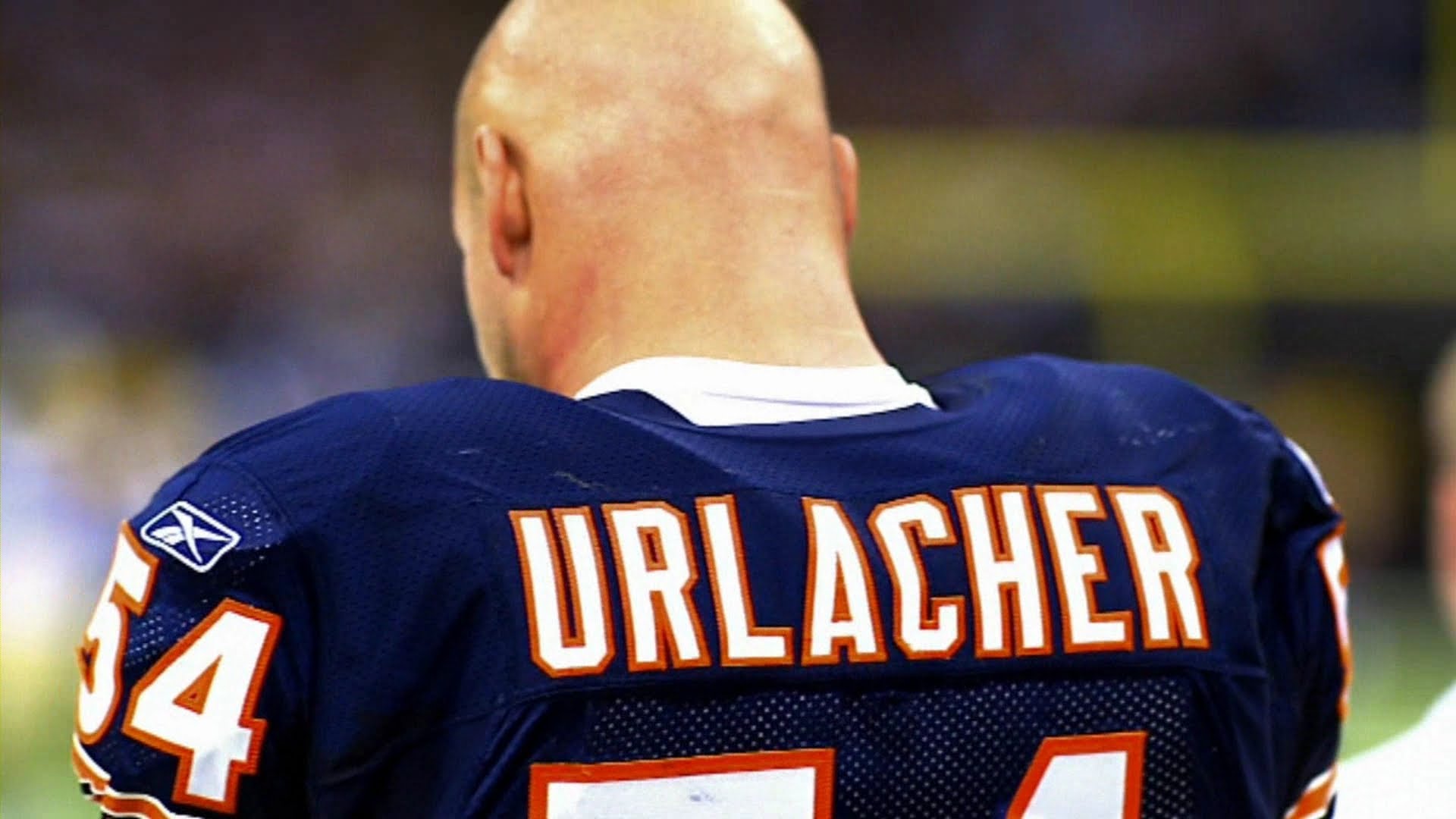 Celebrate Brian Urlacher By Remembering The Year the NFL Screwed Him