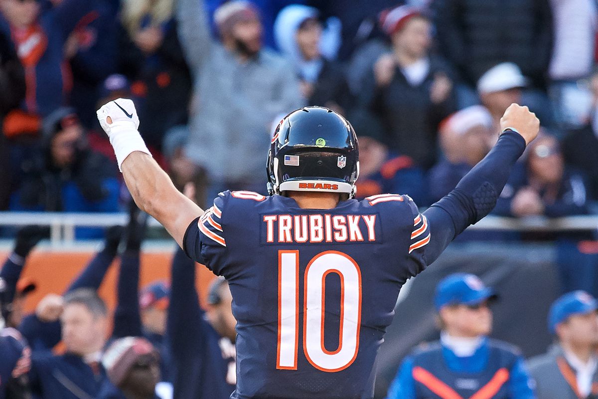 Chase Claypool Signs Old Mitch Trubisky Jersey at Soldier Field