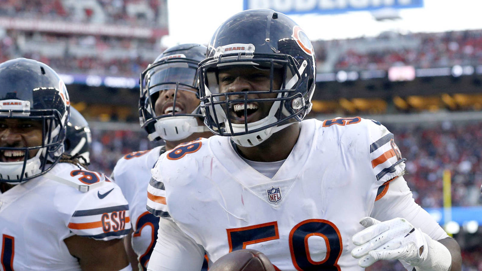 Roquan Smith shows out for Chicago Bears in primetime win