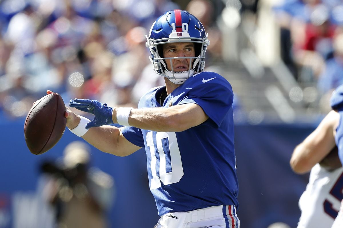 Chicago Bears: No fans, Eli Manning is not the answer