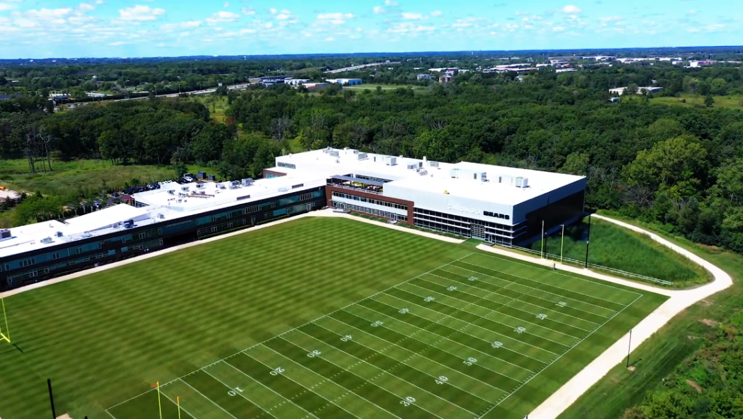 5,329 Chicago Bears Training Camp Stock Photos, High-Res Pictures, and  Images - Getty Images