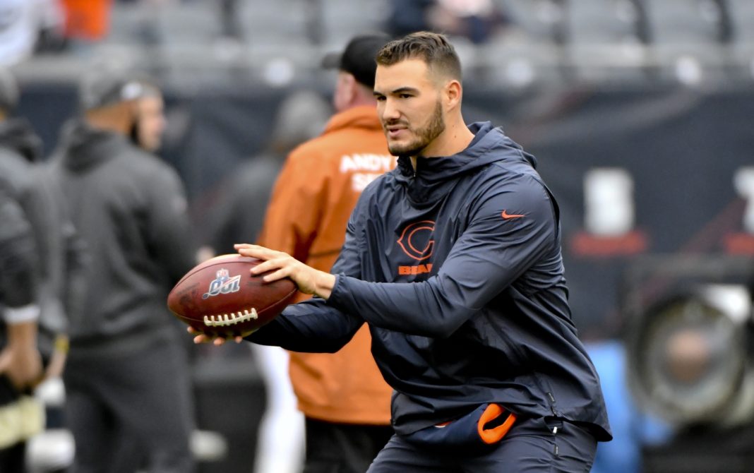 mitch-trubisky-is-using-a-subtle-tactic-to-push-his-teammates