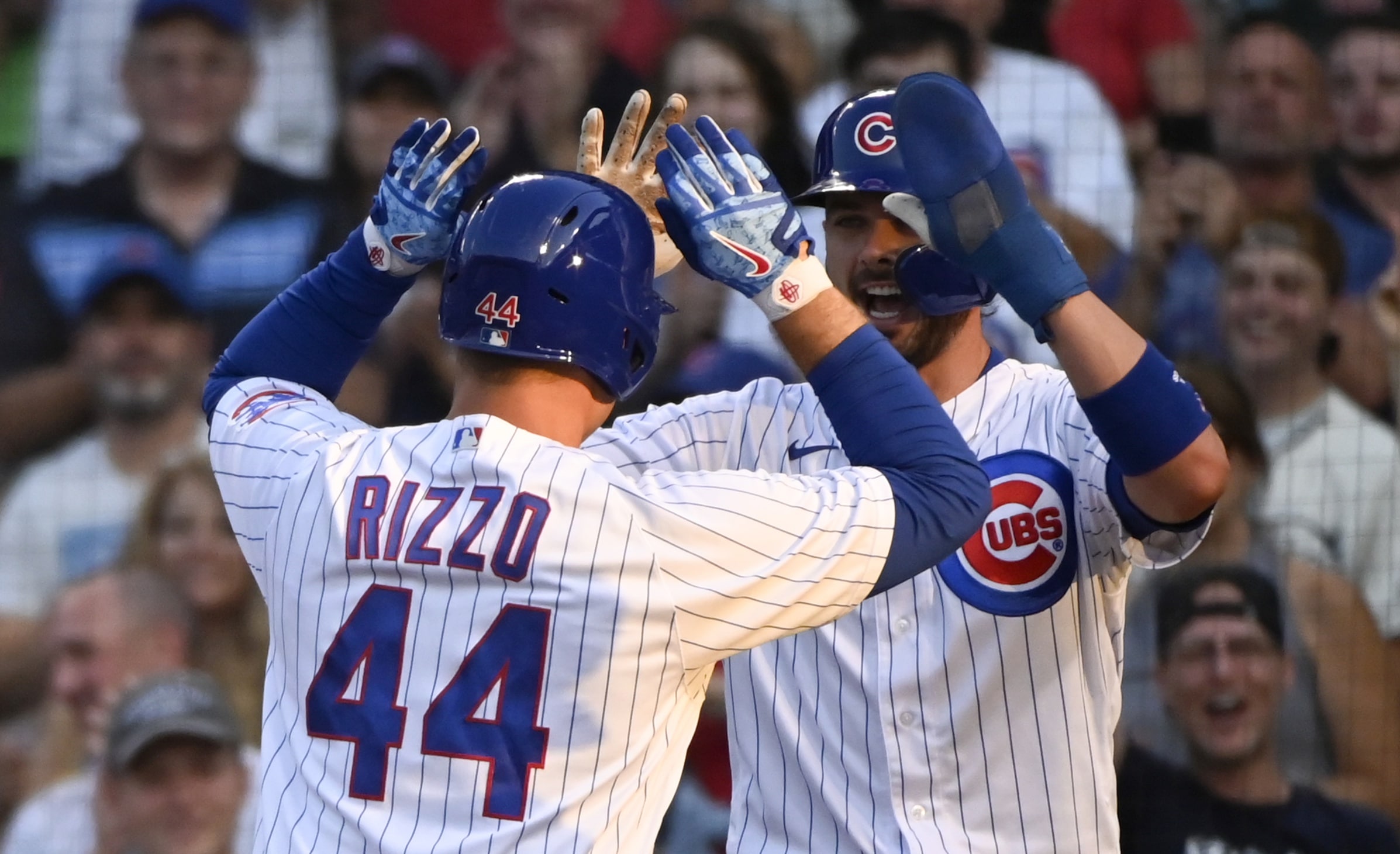 Hammel, Rizzo lead Cubs past Brewers