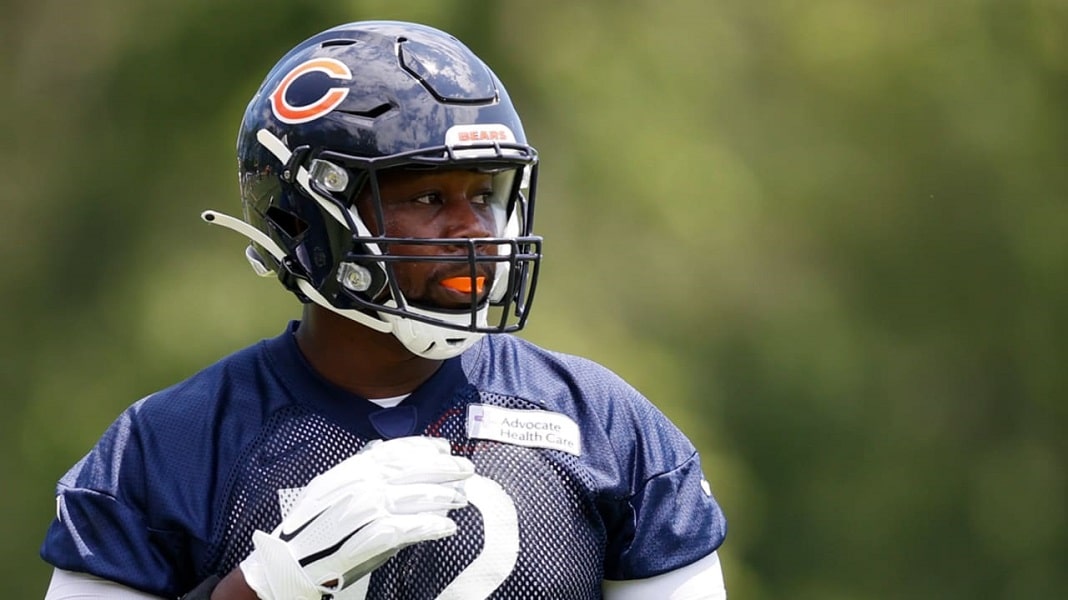 The Weirdest Chicago Bears Roster Story Of 2021 Refuses To Die