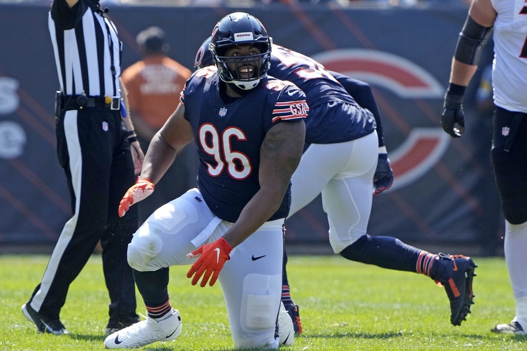 Akiem Hicks throws jersey, pads in the crowd after ejection