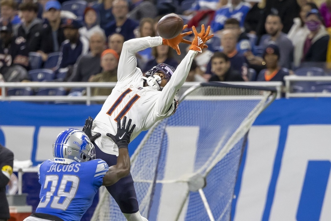 Why Darnell Mooney's receiving numbers should flatten - Sports Illustrated  Chicago Bears News, Analysis and More