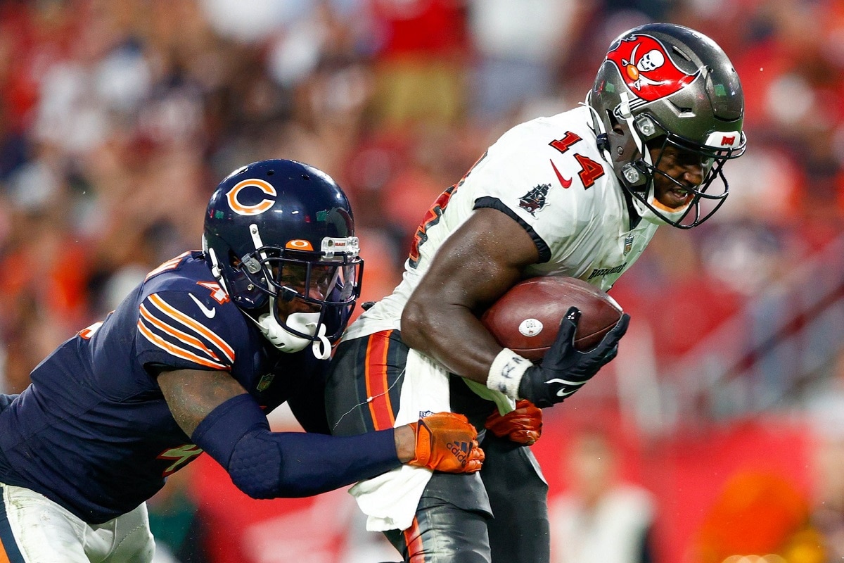 Buccaneers beat Bears in first home game - Sports Talk Florida - N