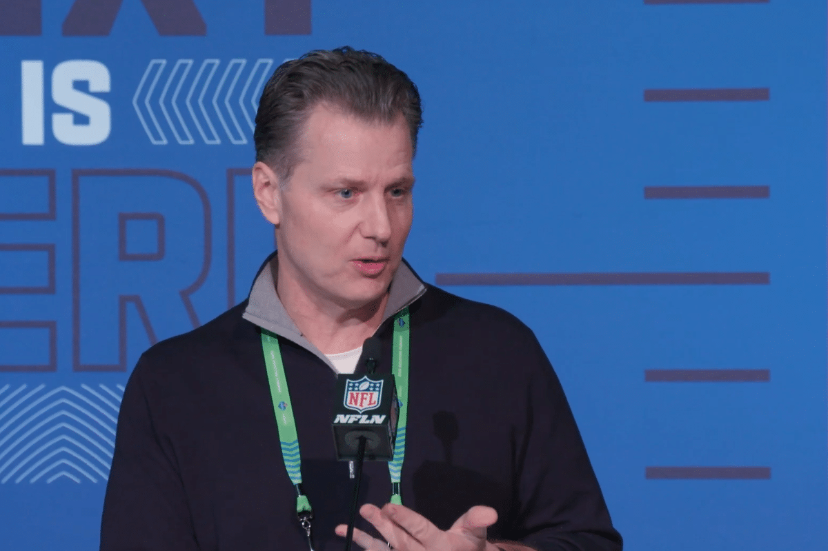 Chicago Bears coach Matt Eberflus stresses the need for players to be more  detailed and other things we learned Monday