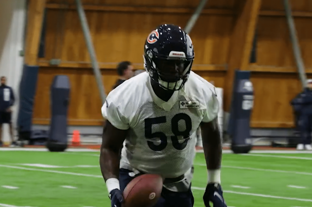 Bears LB Roquan Smith talks all-orange uniform, NFL's roughing-the-passer  penalties - Chicago Sun-Times