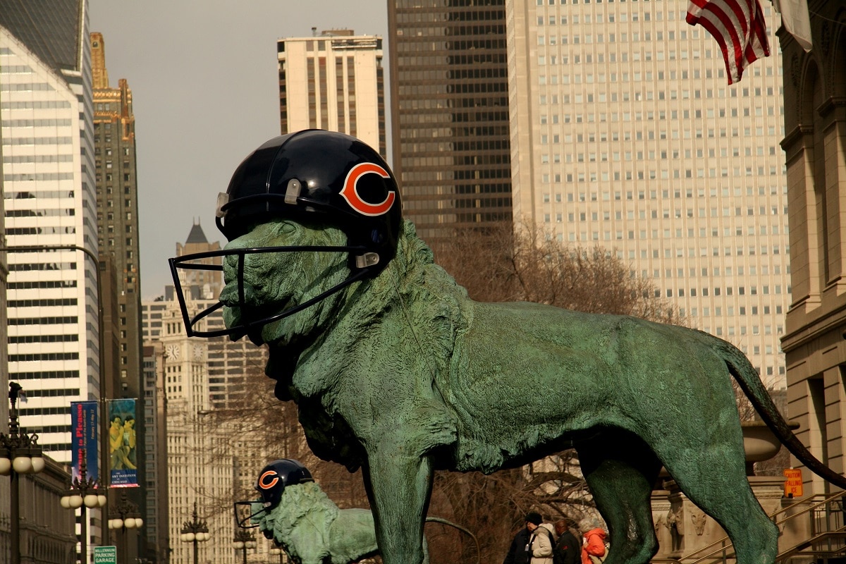 NFL, Other, Chicago Bears 2 Hatscomes From A Clean Smoke Free Home Season