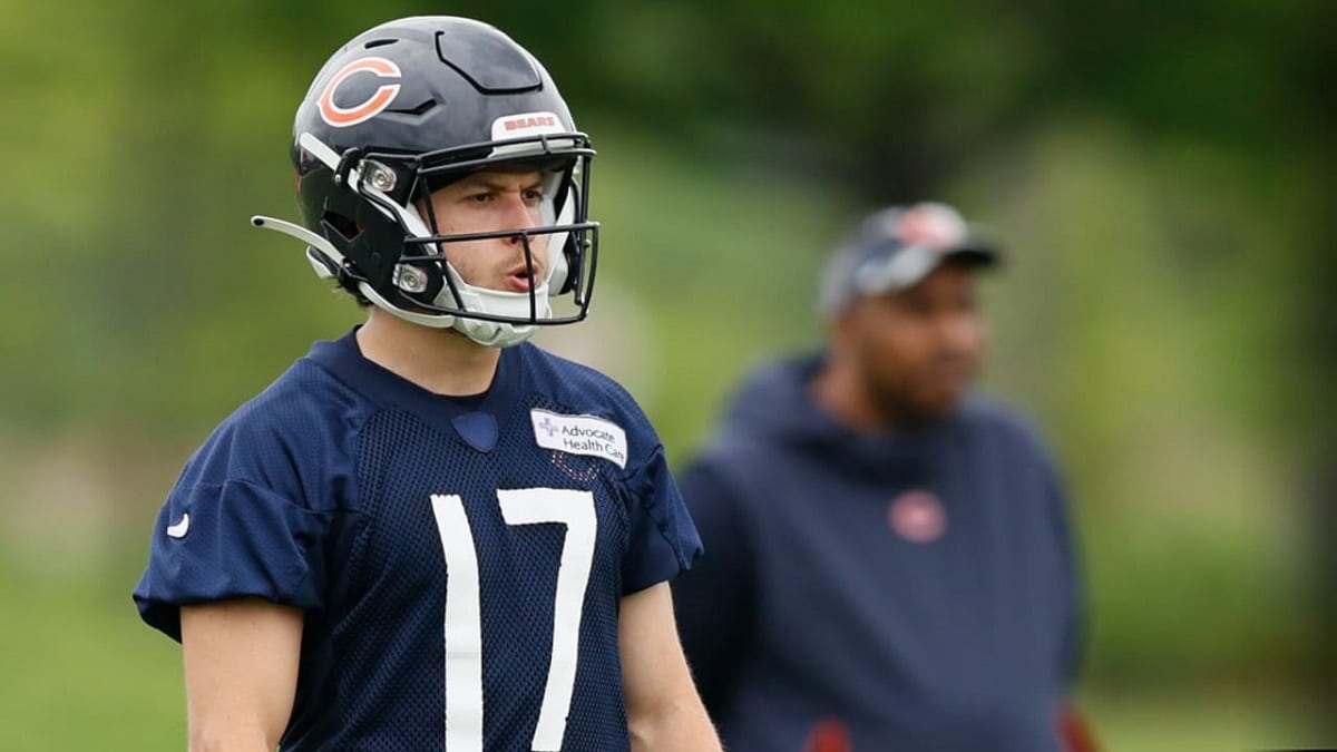 Bears sign Chris Finke, Rookie Minicamp, Justin Fields jersey