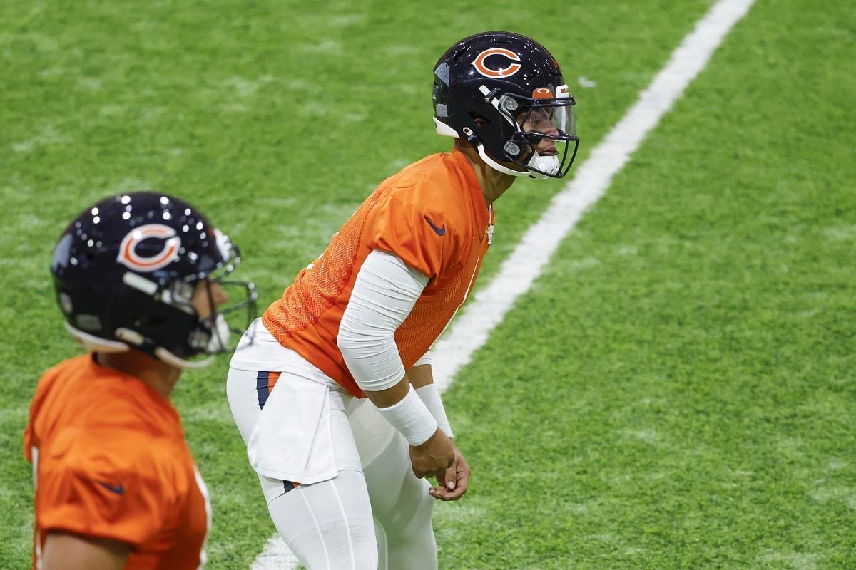 Justin Fields Wants a Dome in ChicagoWill the Bears Trade Him? -  InsideHook