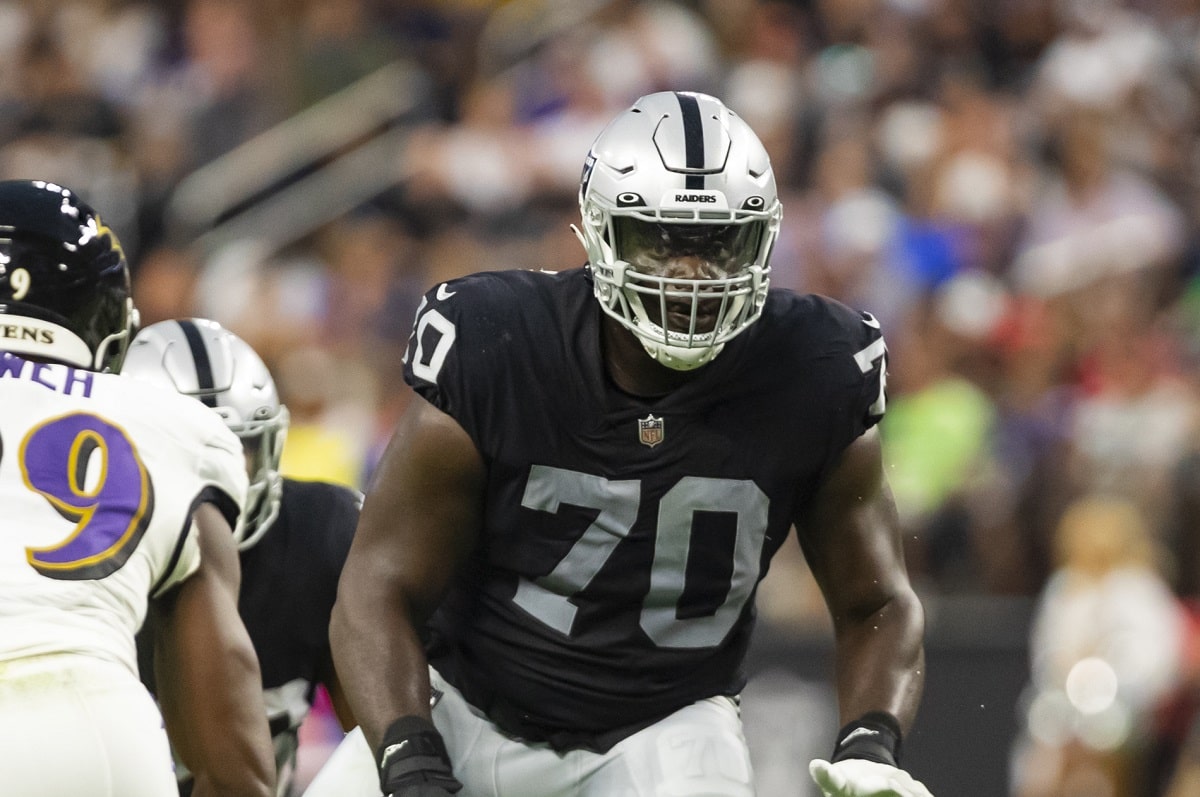 Bears claim Alex Leatherwood: Former Raiders first-round OL among six  players Chicago adds via waivers 