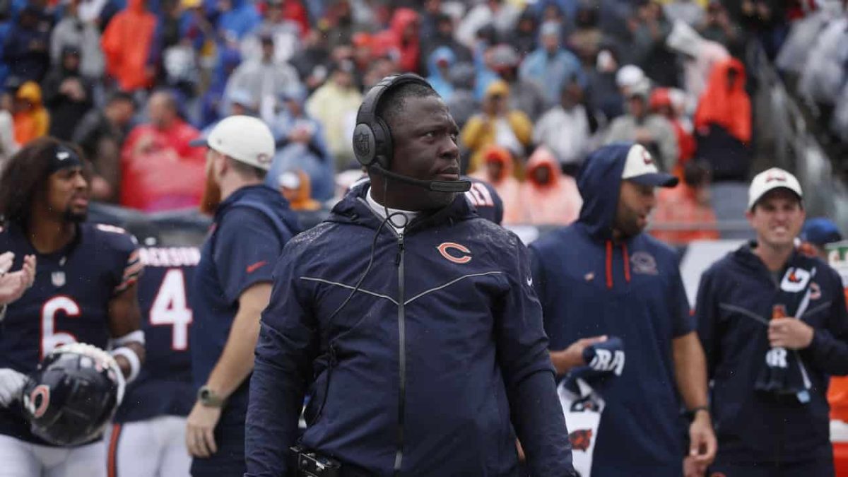 Chicago Bears DUMPSTER FIRE: Alan Williams Resigns, NEW Bears News & Rumors  On Justin Fields, LIVE