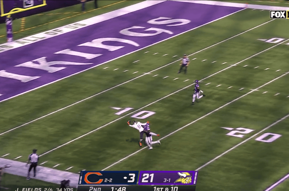 WATCH: Bears' Mooney delivers catch of the year with one-hand grab – NBC  Sports Chicago