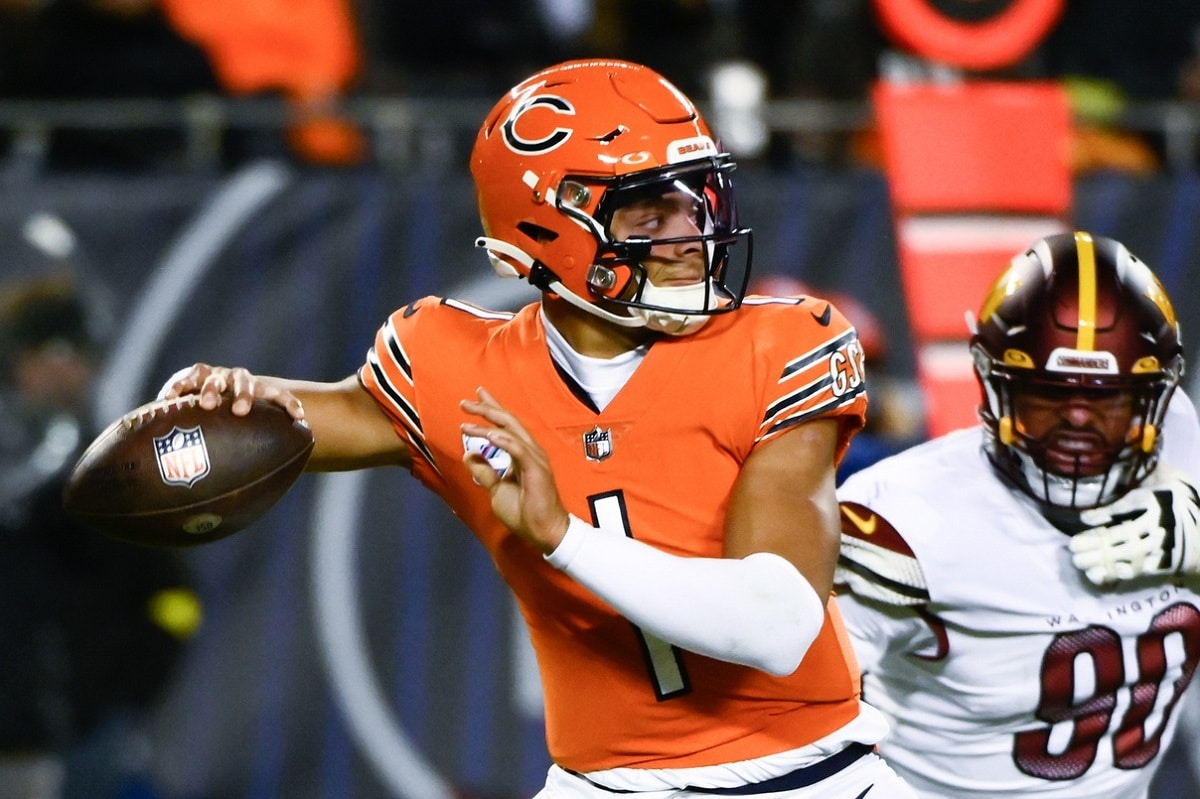 Hoge's 10 Bears Things: The unlikely 'steal' of Justin Fields – NBC Sports  Chicago