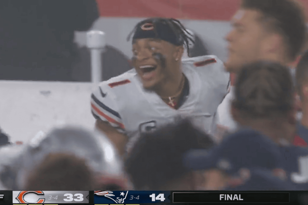 Football Aftershow reaction: Bears' Justin Fields shows frustration in  postgame press conference 