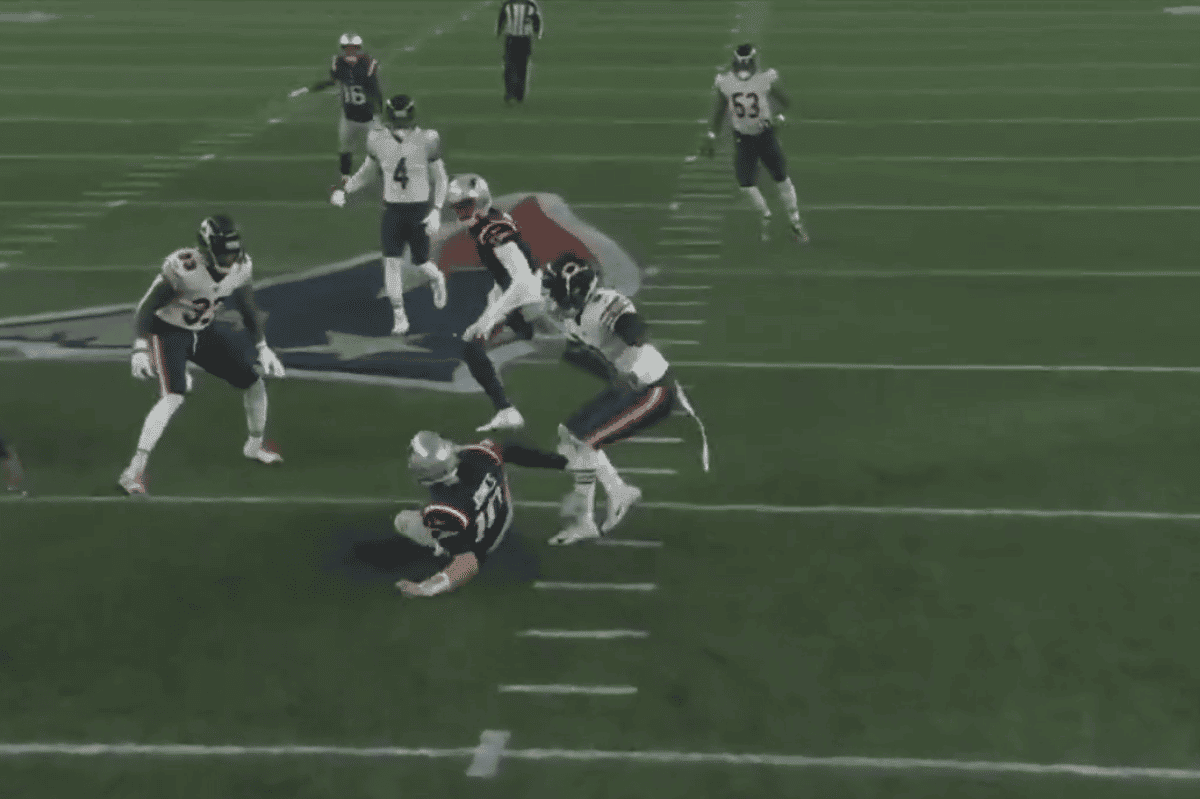 Bears' Jaquan Brisker thinks Mac Jones' kick was intentional