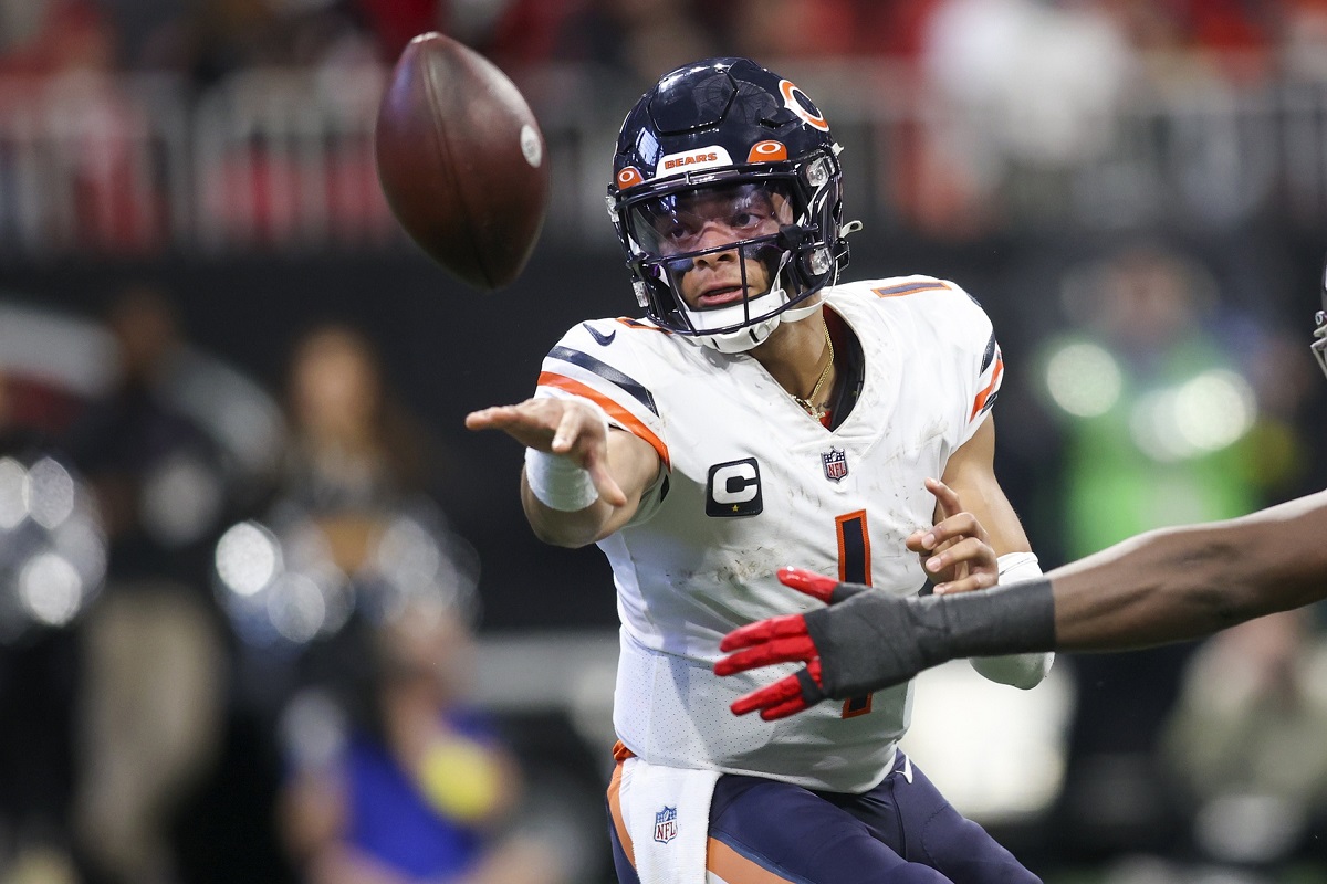 State of the 2023 Chicago Bears: Can Justin Fields win more games after  electrifying Year 2?