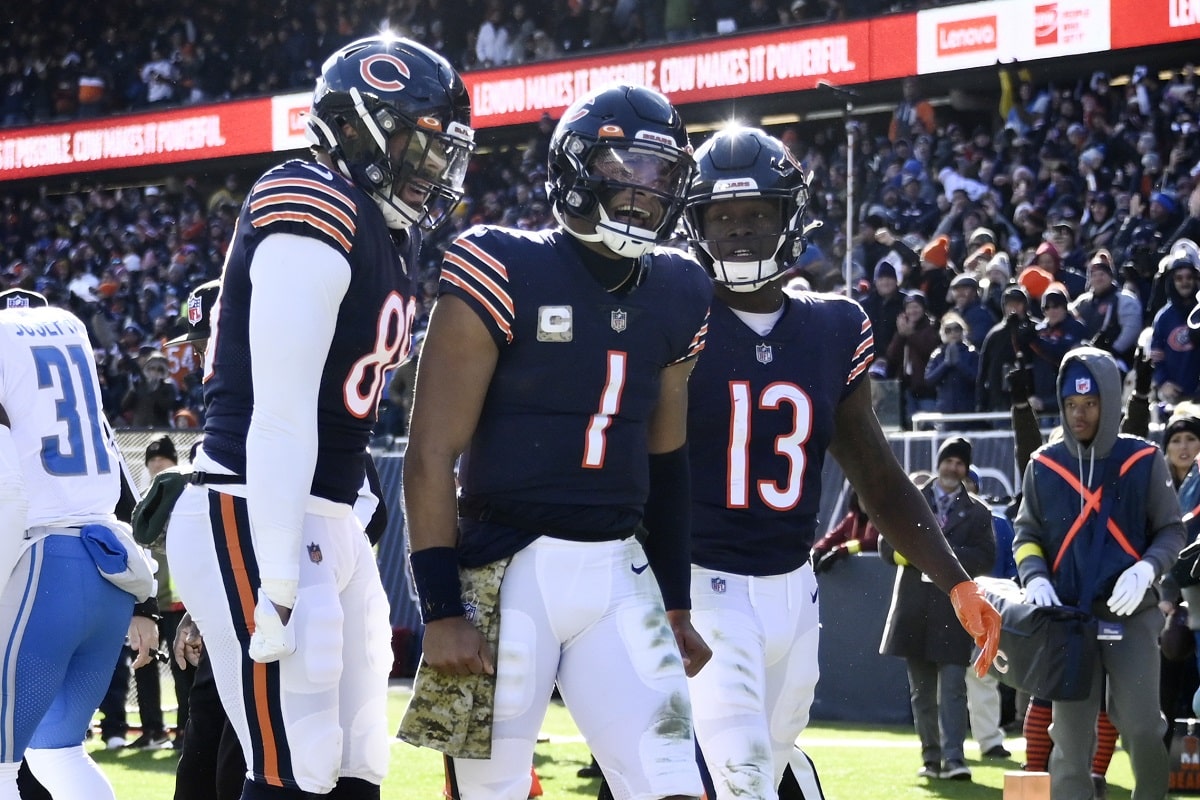 Chicago Bears: Justin Fields was solid on his only drive vs Seahawks