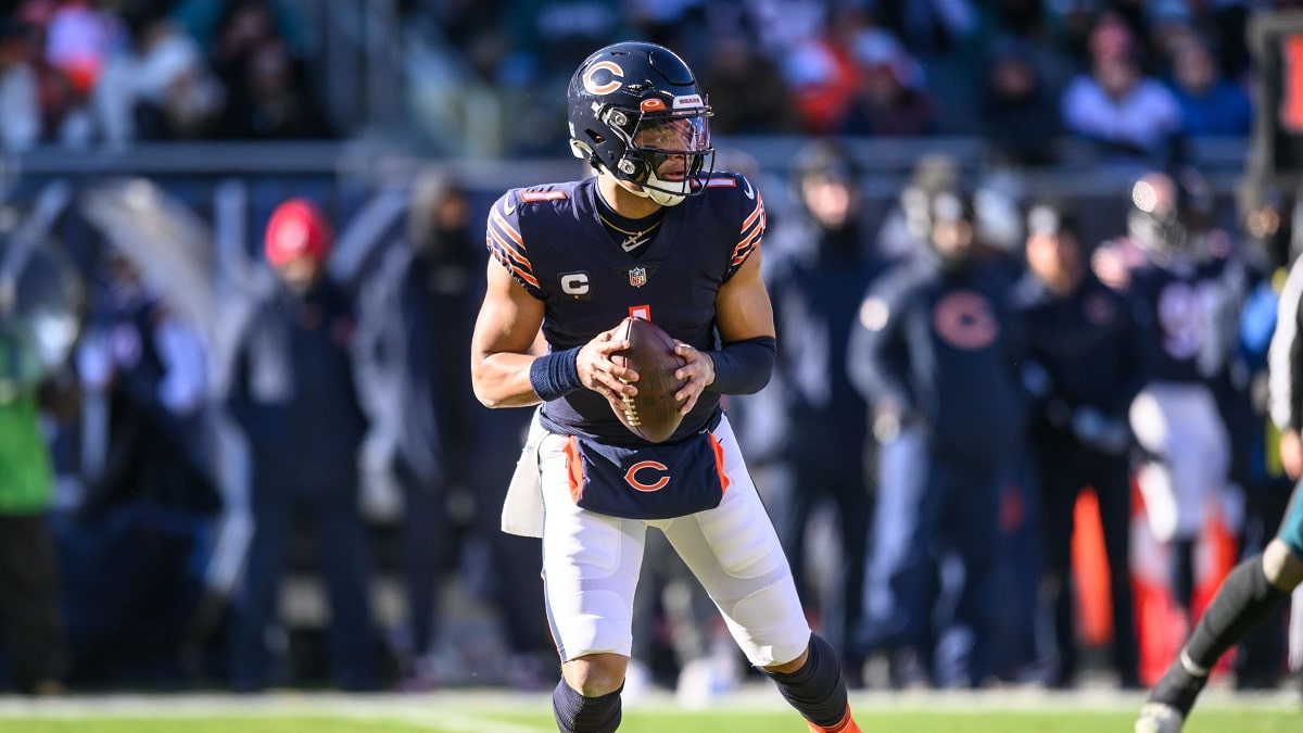 Bears QB Justin Fields after win vs. Texans: 'I played like trash'