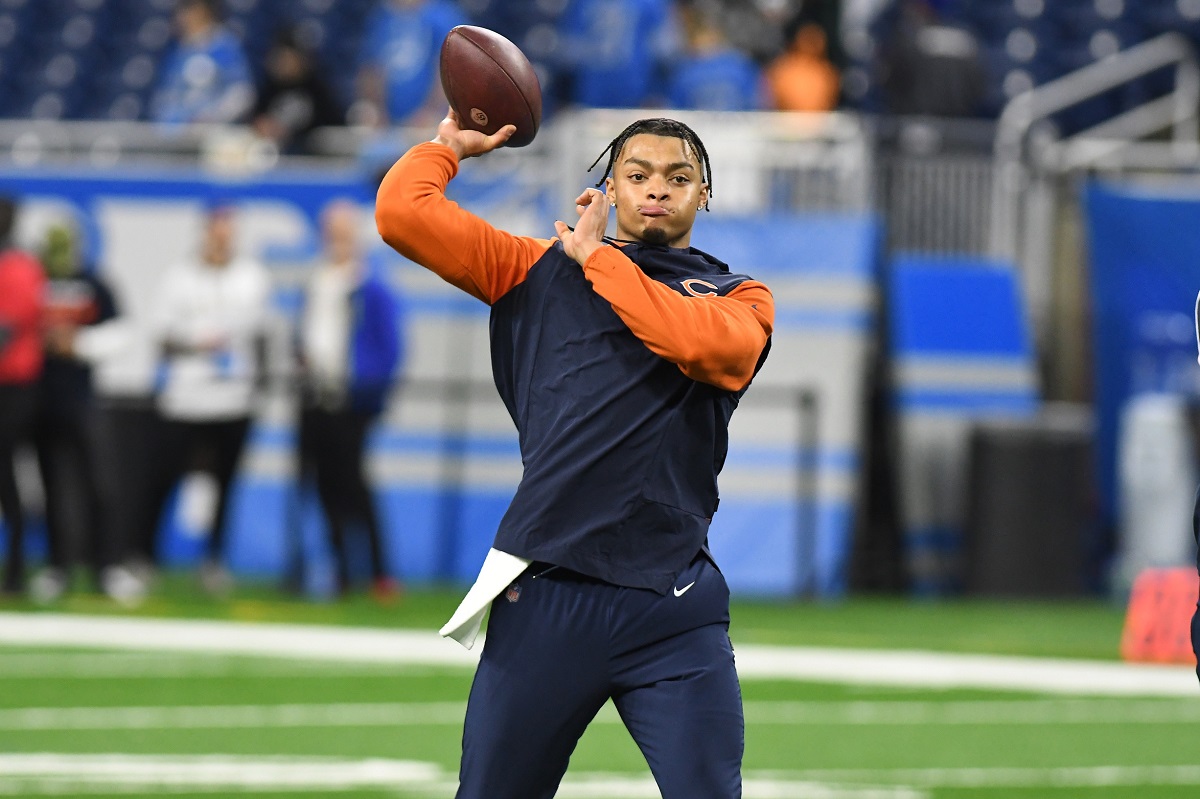 Bears Nation on X: BREAKING: After negotiations with Jets have broken  down, Ryan Poles has swooped in and the Bears are finalizing a deal to send  Justin Fields to Green Bay in