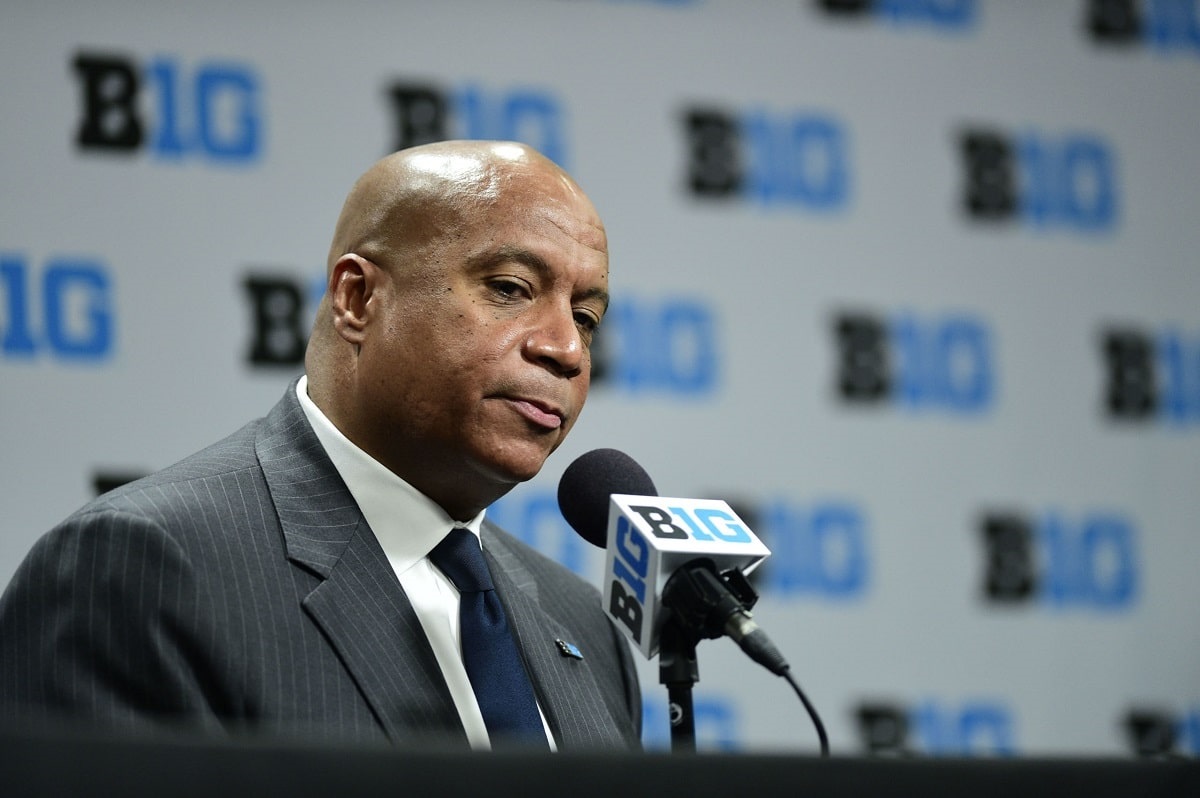 Bears Hire Big Ten Commissioner Warren as Team President, Chicago News