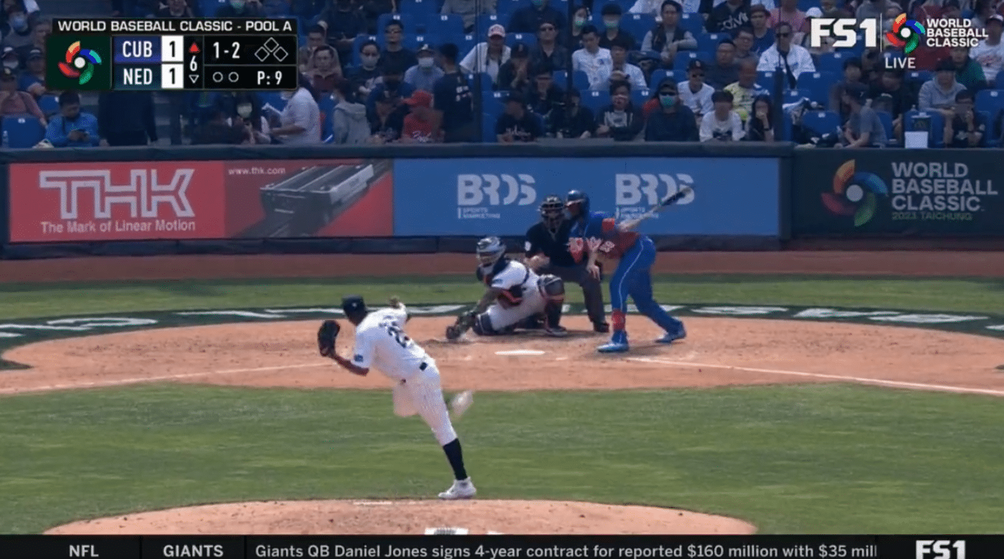 Luis Robert Luis Robert Home Run GIF - Luis Robert Luis Robert