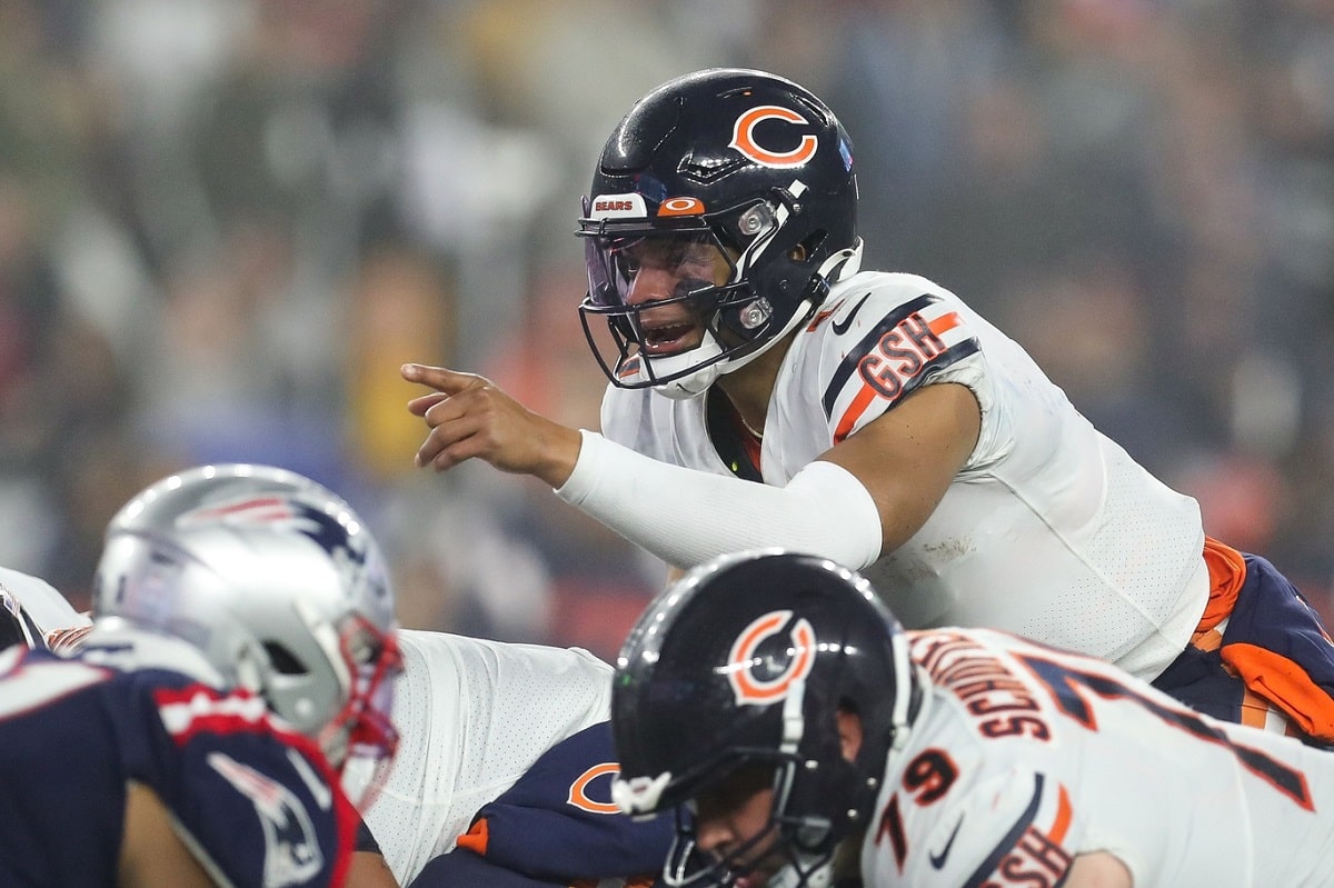 5 Takeaways: Justin Fields provides a brutally honest assessment of his  performance in Bears win - Marquee Sports Network