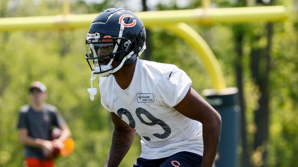 Chicago, Illinois, USA. 10th Nov, 2019. - Bears #23 Kyle Fuller in action  before the NFL Game between the Detroit Lions and Chicago Bears at Soldier  Field in Chicago, IL. Photographer: Mike