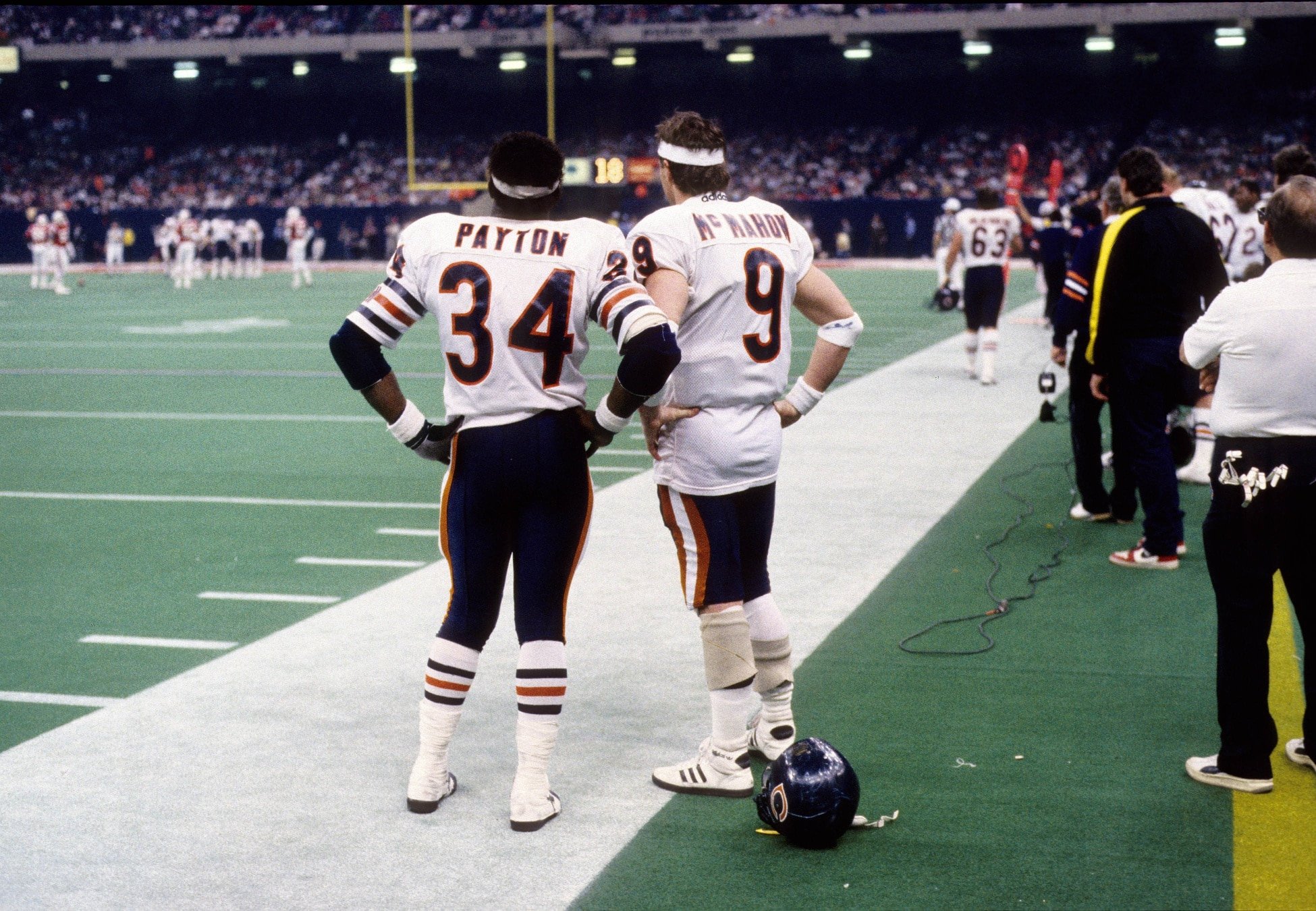 SUPER Play By McMahon & Willie Gault Scores 1st NFL TD! #shorts 