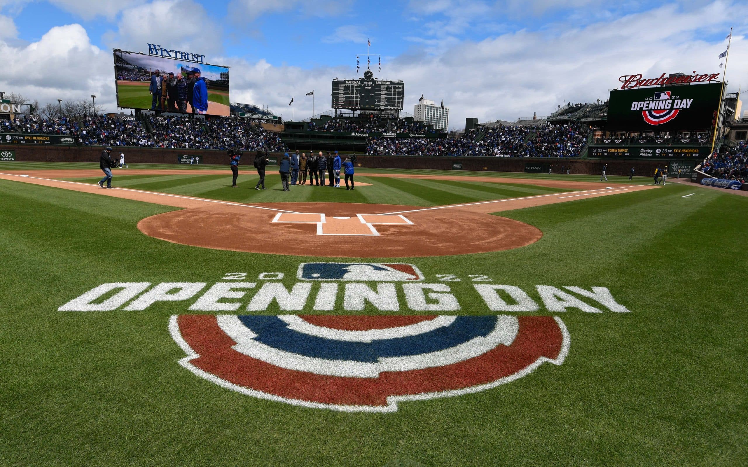 2024 MLB schedule: Cubs open on the road for the 1st time since 2019, while  White Sox start with a 6-game homestand