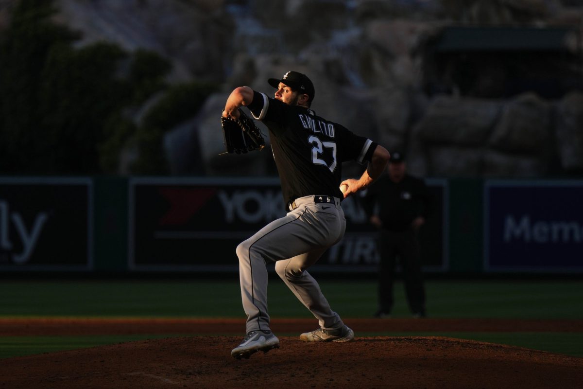 Angels acquire pitchers Lucas Giolito, Reynaldo Lopez from White Sox for  prospects
