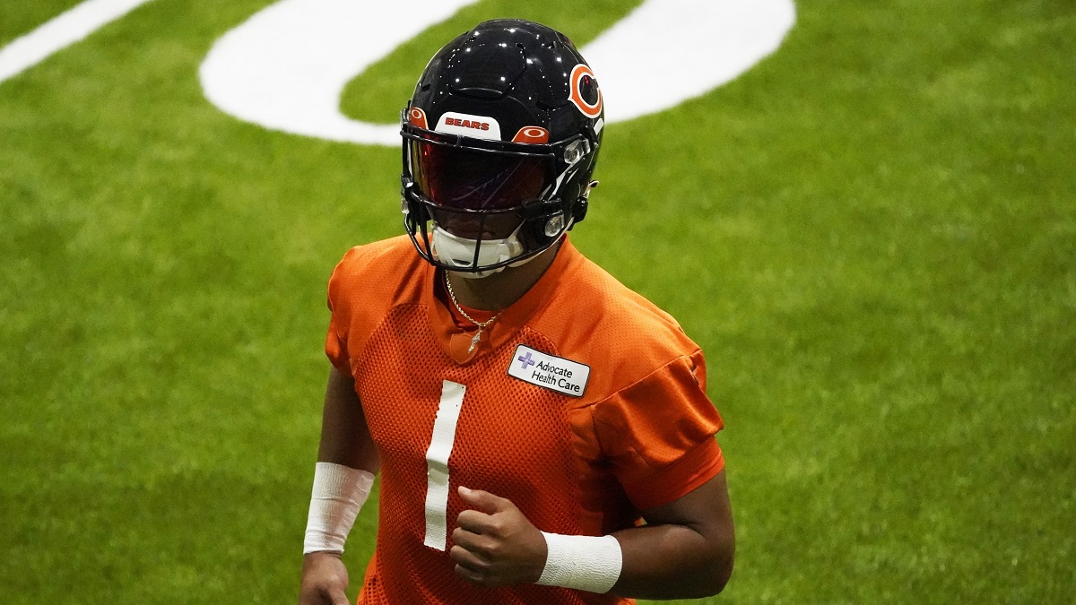 The Bears Will Wear An Orange Helmet For The First Time Ever