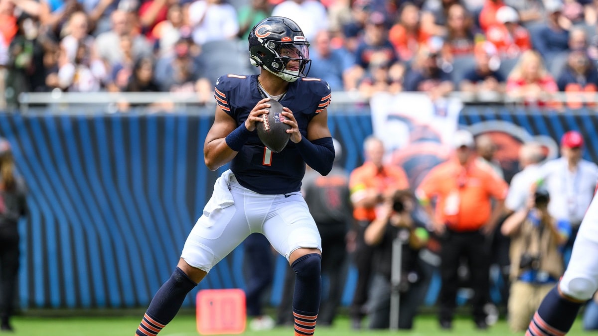 PFF on X: The NFL is too slow for Justin Fields 