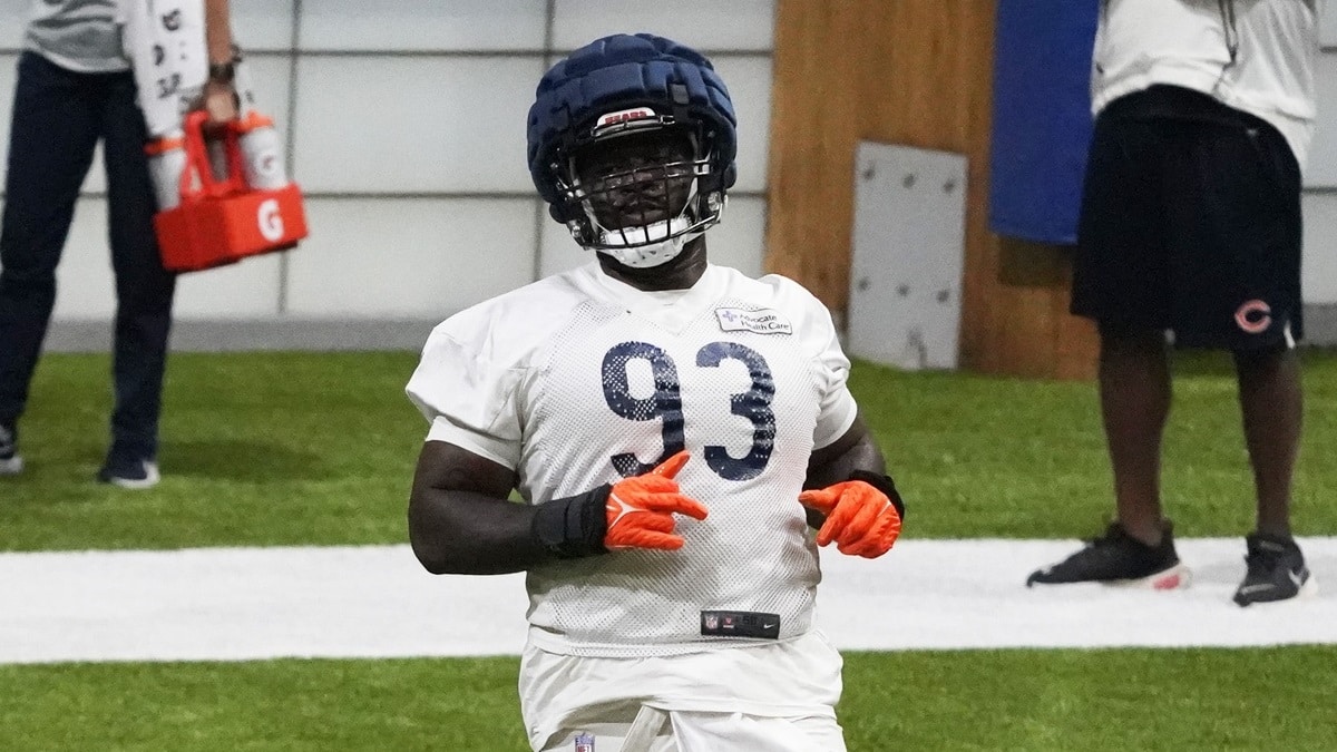 Chicago Bears defensive tackle Justin Jones (93) warms up prior to the  start of during an