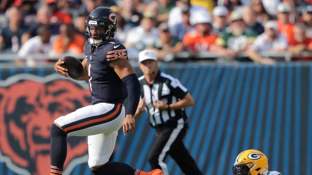 RECAP: Chicago Bears fall 28-19 to Green Bay Packers at Soldier Field