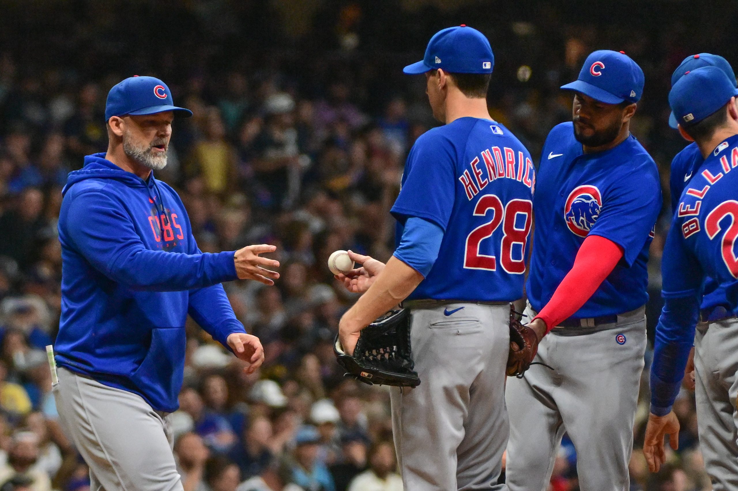 World Series hero David Ross returns to the Cubs in a front-office role