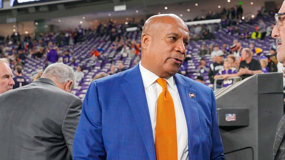 Kevin Warren Revealed When He Hopes To Open Bears' New Stadium